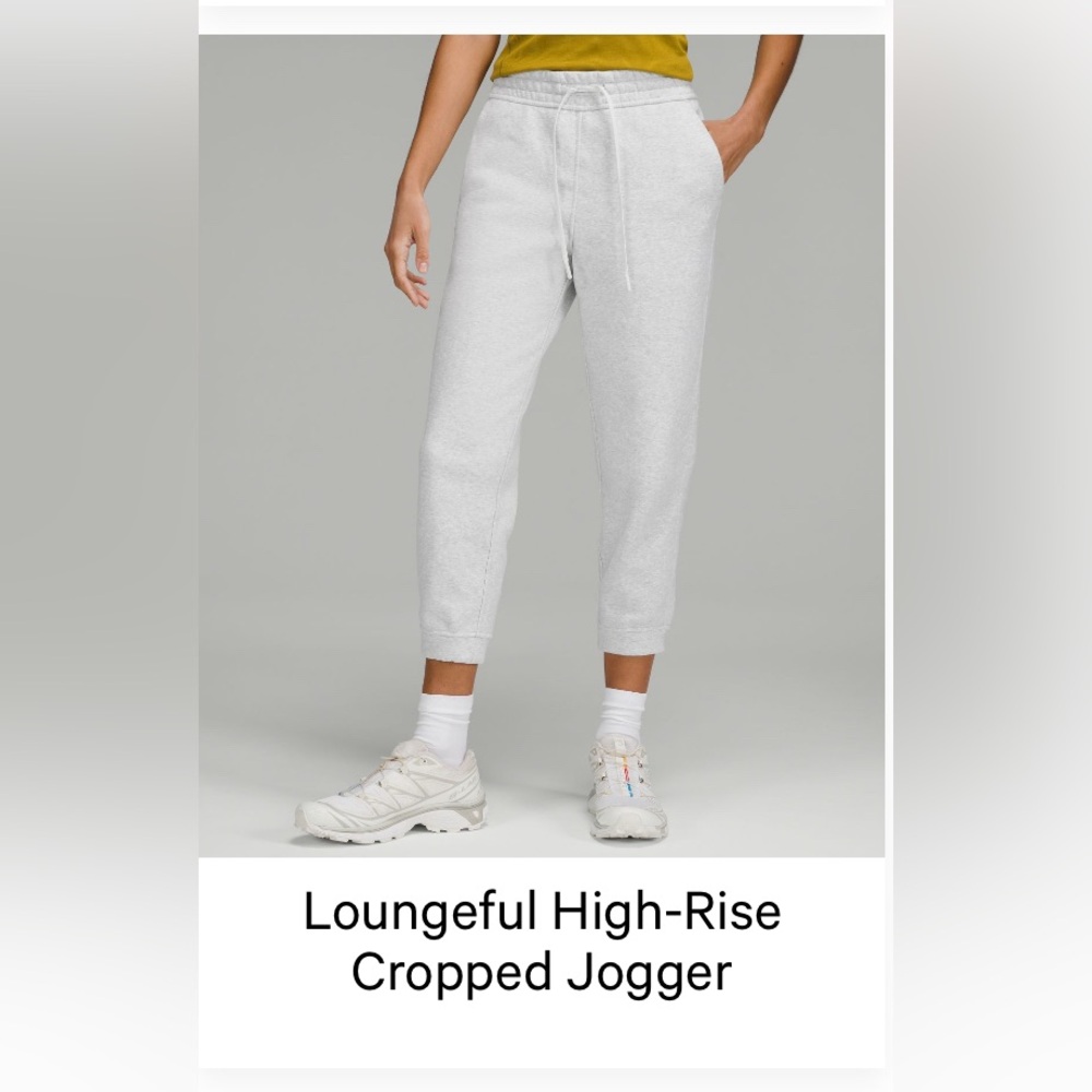 Lululemon loungeful high rise cropped jogger